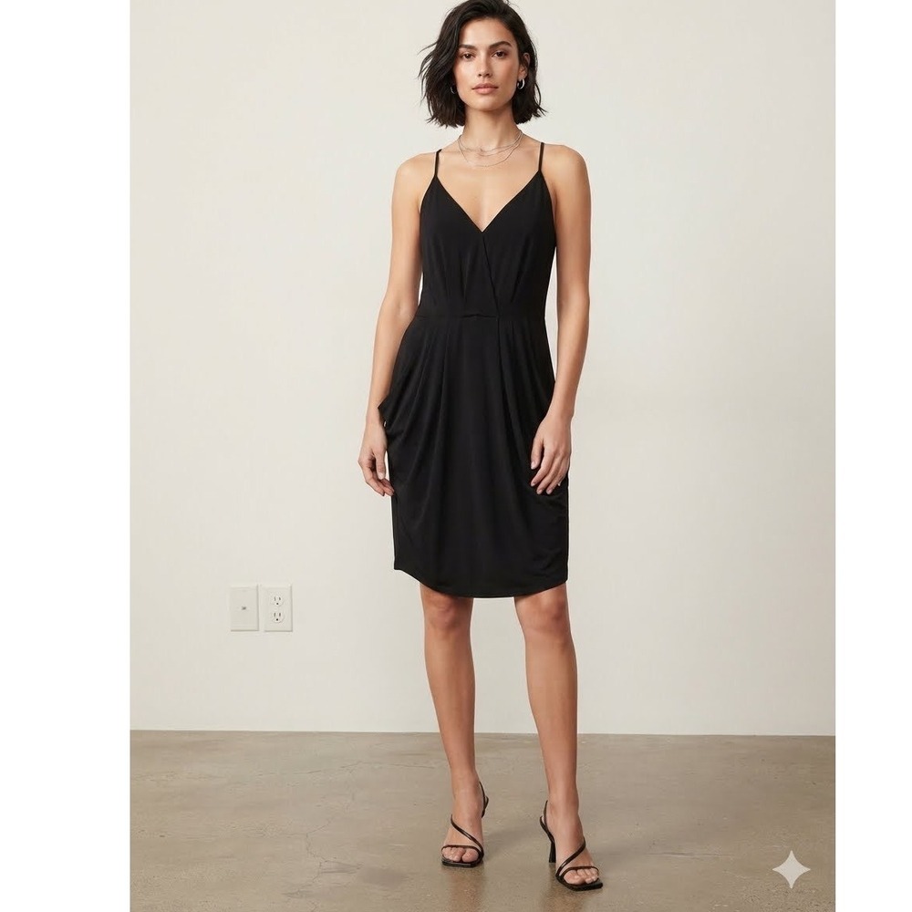 BCBGeneration Black Draped Faux Wrap V-Neck Mini Dress Keyhole Back Medium